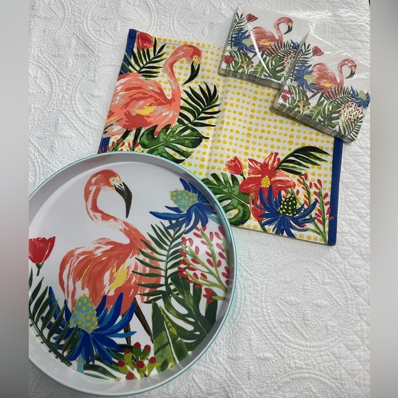 Target Flamingo Entertaining Set – 4 Placemats, 4 Napkins & Acrylic Serving Tray - Picture 1 of 6